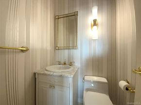 27010 Grand Central Parkway 17E, Floral Park NY 11005