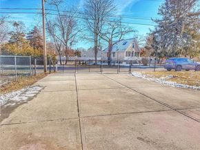 20 Bogota Road, Mastic Beach NY 11951