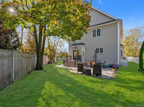 115 Lincoln Avenue, Rockville Centre NY 11570