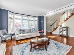 115 Lincoln Avenue, Rockville Centre NY 11570