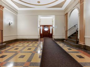 35-50 82 St 4A, Jackson Heights NY 11372