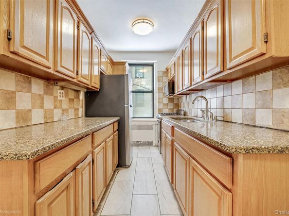 47-20 42nd Street 1B, Sunnyside NY 11104
