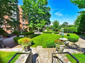 90 BRYANT Avenue Croydon2.C, White Plains NY 10605