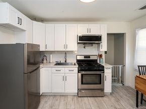 267 N Wellwood Avenue, Lindenhurst NY 11757