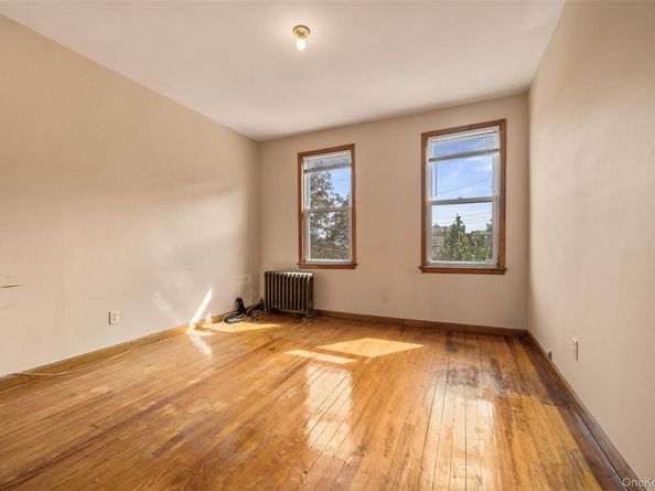 77-35 66th Drive, Middle Village NY 11379