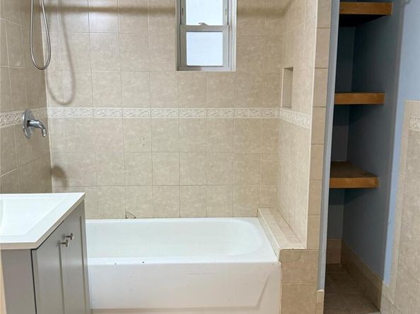 2806 Wellman Avenue, Bronx NY 10461