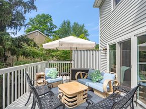 6 Cedar Avenue, Locust Valley NY 11560