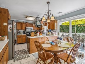 6 Cedar Avenue, Locust Valley NY 11560
