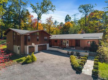 52 Sprain Valley Road