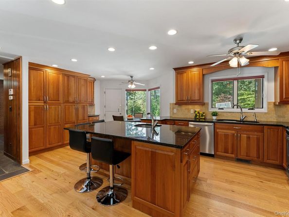 52 Sprain Valley Road, Scarsdale NY 10583