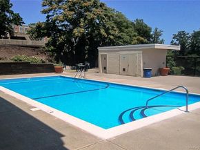 399 N Broadway 2Q, Yonkers NY 10701