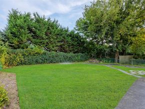 2100 Beverly Way, Merrick NY 11566