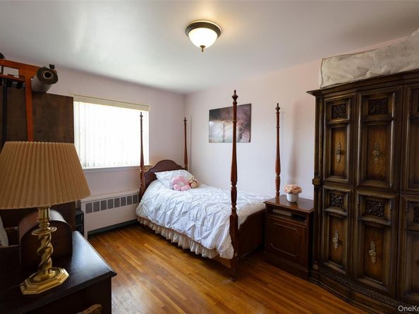 1865 Hunt Avenue, Bronx NY 10462