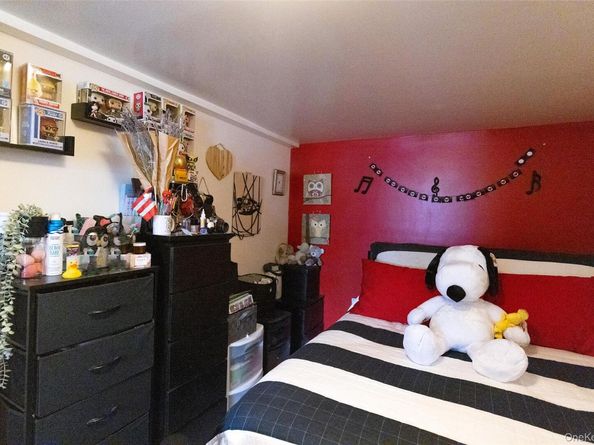 1865 Hunt Avenue, Bronx NY 10462