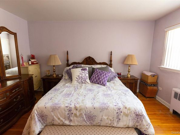 1865 Hunt Avenue, Bronx NY 10462