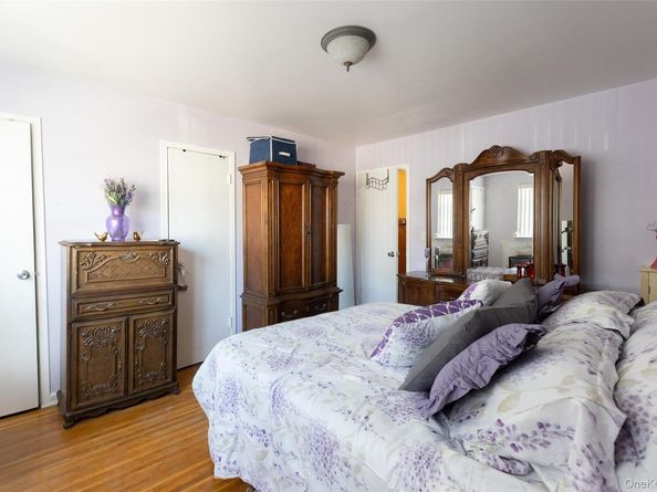 1865 Hunt Avenue, Bronx NY 10462