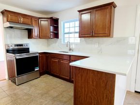 89 Railroad Avenue, Center Moriches NY 11934
