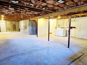 89 Railroad Avenue, Center Moriches NY 11934