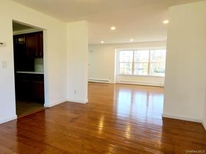 89 Railroad Avenue, Center Moriches NY 11934