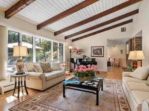 17 Treeview Drive, Melville NY 11747