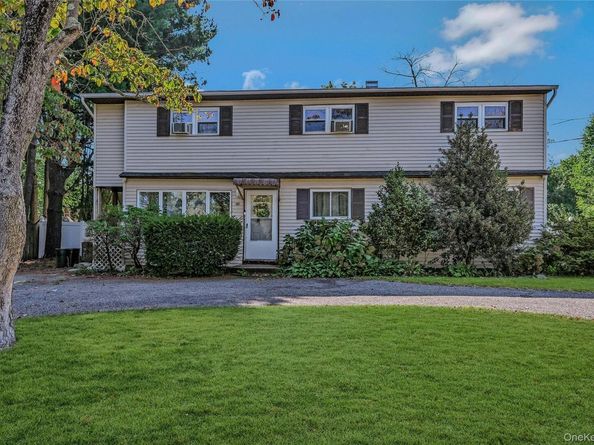 60 E Belmont Street, Bay Shore NY 11706