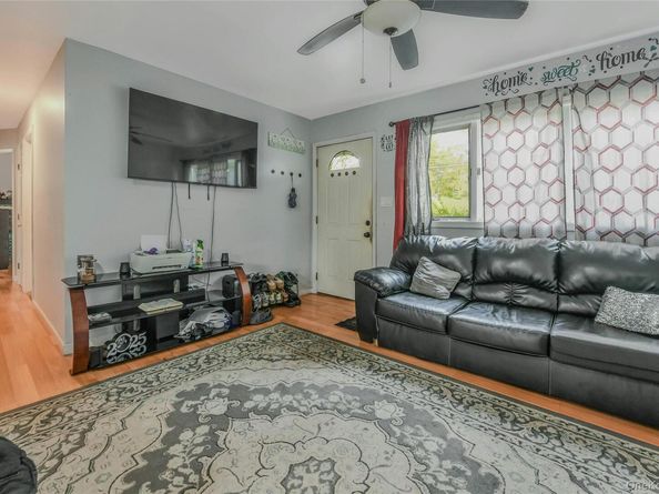 60 E Belmont Street, Bay Shore NY 11706