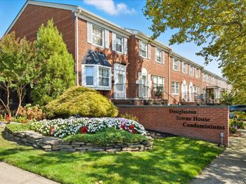 6227 Douglaston Parkway