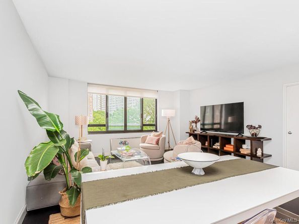 2287 Johnson Avenue 10C, Bronx NY 10463