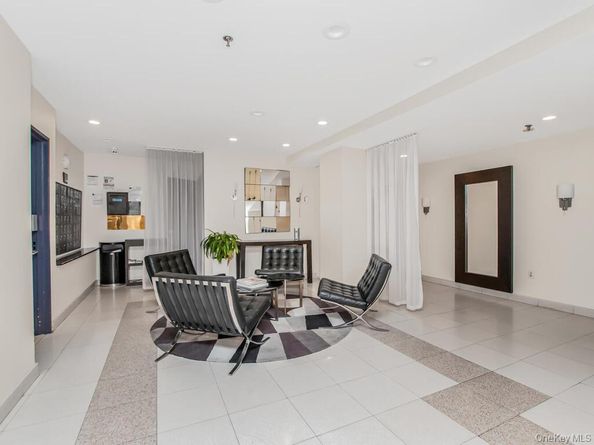 2287 Johnson Avenue 10C, Bronx NY 10463