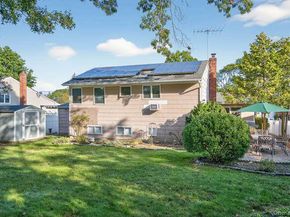 34 Oakley Drive, Huntington Station NY 11746
