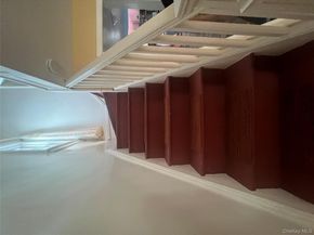 22417 Fairbury Avenue, Queens Village NY 11428