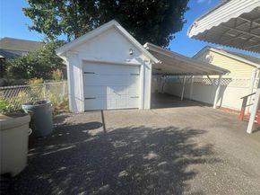 22417 Fairbury Avenue, Queens Village NY 11428