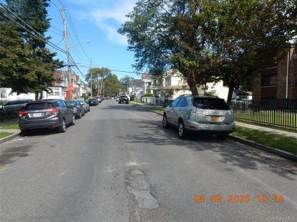 258 S 10th Avenue, Mount Vernon NY 10550