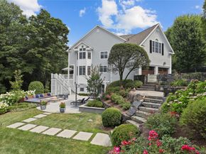 5 Augusta Court, Purchase NY 10577