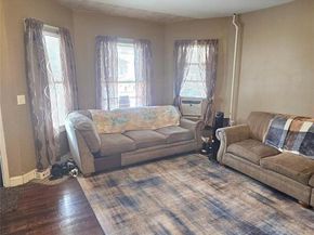 9712 110th Street, Richmond Hill NY 11419