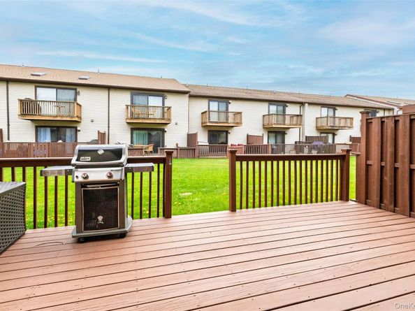 100 Daly Boulevard 411, Oceanside NY 11572