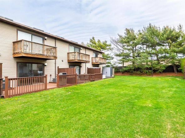 100 Daly Boulevard 411, Oceanside NY 11572
