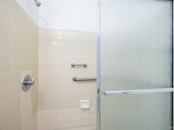 100 Daly Boulevard 411, Oceanside NY 11572