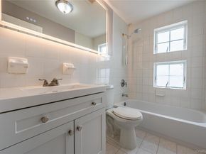 1 Patricia Lane 209, Bronx NY 10465