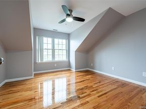 1 Patricia Lane 209, Bronx NY 10465
