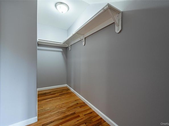1 Patricia Lane 209, Bronx NY 10465