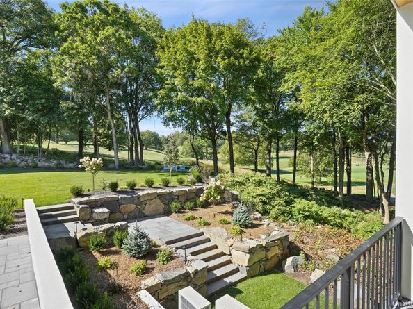 11 Boxwood Lane, Rye NY 10580