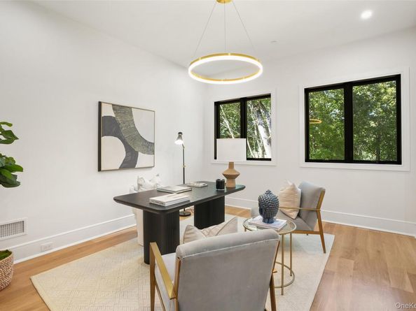 11 Boxwood Lane, Rye NY 10580