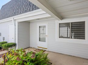 204 Bentley Court E 204, Saint James NY 11780