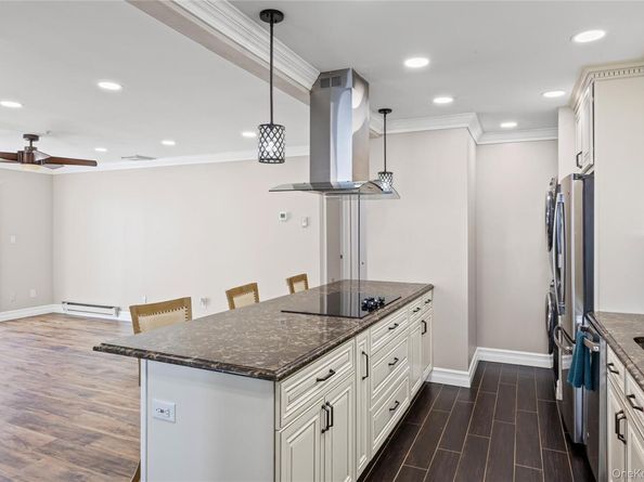 204 Bentley Court E 204, Saint James NY 11780