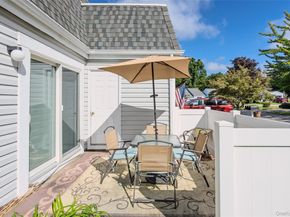 204 Bentley Court E 204, Saint James NY 11780