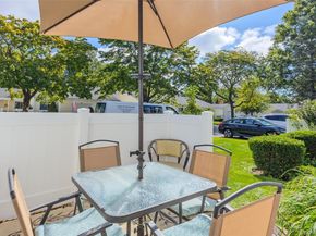 204 Bentley Court E 204, Saint James NY 11780