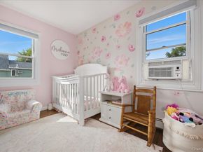 59 Grand Place, East Northport NY 11731