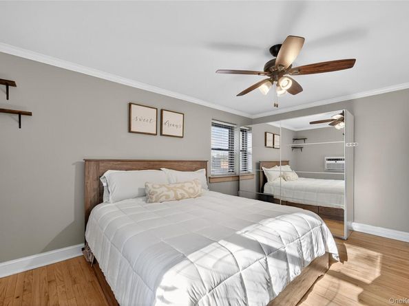 8 Terrace Circle 1B, Great Neck NY 11021