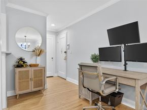 8 Terrace Circle 1B, Great Neck NY 11021